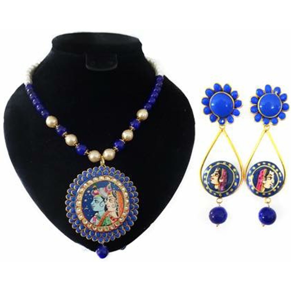 Blue colour pachi tanjore necklace