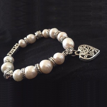 White Beads Pearls Bracelets