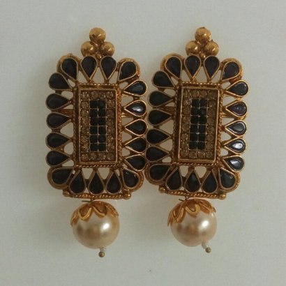 Gold Finish Earrings - Pearls & Black Stone